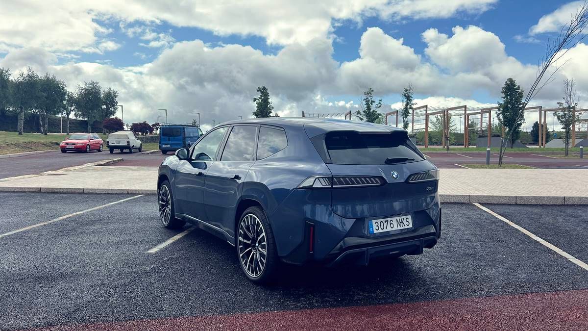 Prueba de autonomía a 120 km/h del BMW iX3